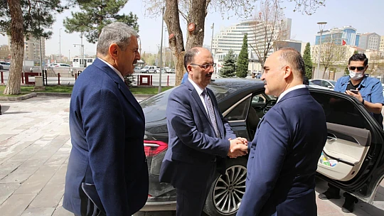 Bartın Valiliğine yeni makam aracı