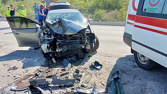 İnkumu yolunda feci kaza