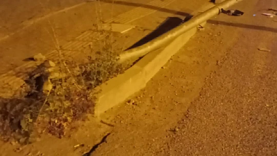 Kamyon ortalığı birbirine kattı