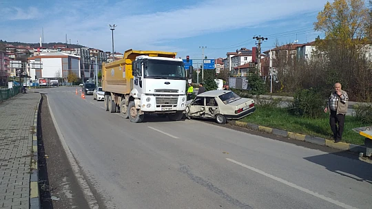 Çatmaca çevre yolunda kaza