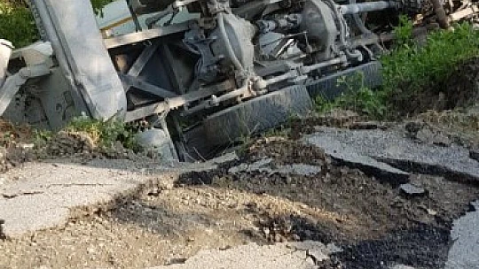 Dere yatağına devrildi
