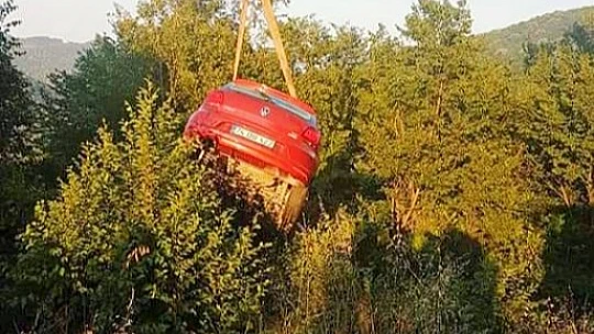 Gözüne güneş geldi, kaza yaptı
