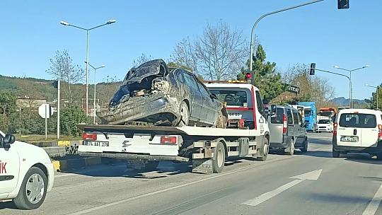 Kontrolden çıkan otomobil takla attı