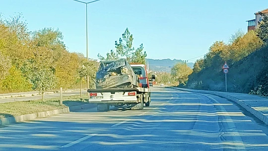 Kontrolden çıkan otomobil takla attı