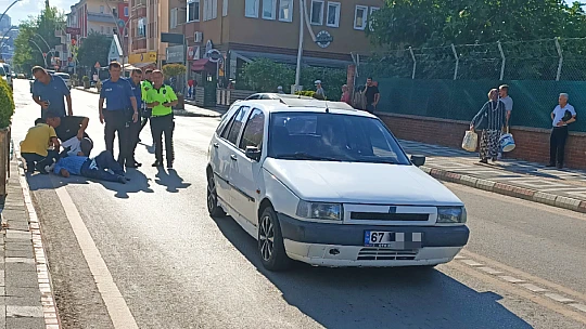Bulvarda yayaya araba çarptı