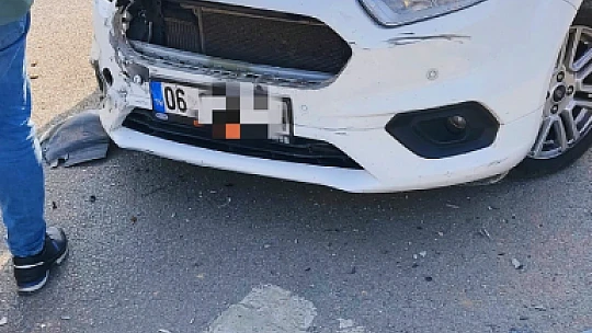 Toptancılar kavşağında kaza