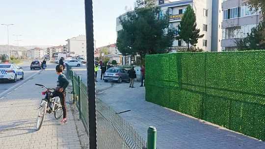 Çatmaca kavşağında talihsiz kaza