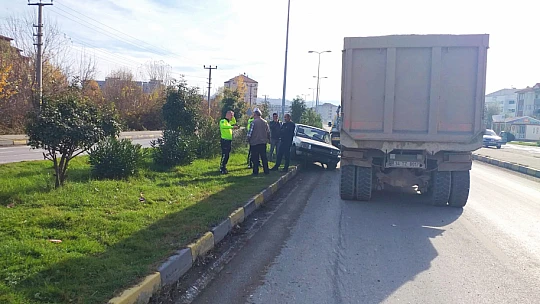 Çatmaca çevre yolunda kaza