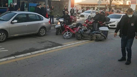 Bulvarda yaralamalı kaza