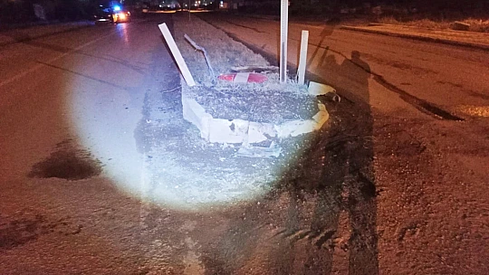 Ters yöne giren araç kaza yaptı