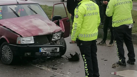 Yaya geçidinde kaza