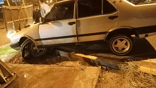 Hastane kavşağında kaza