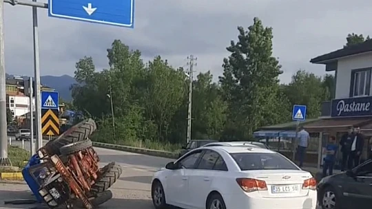 Kurtköy organize kavşağında kaza