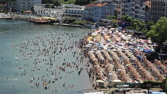 Sahillerde bayram yoğunluğu