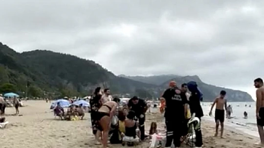 Bartın'da gezi teknesi alabora oldu