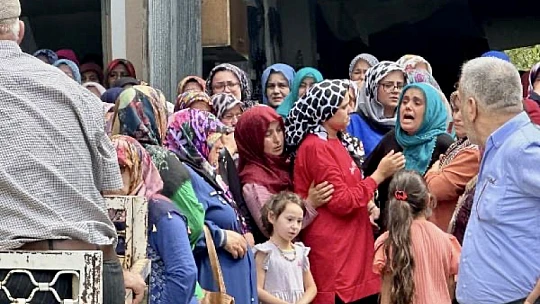 Rümeysa Gelinliğiyle uğurlandı