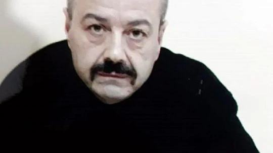 İki kişiyi öldürüp video çekti