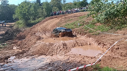 Off-road şenliği nefes kesti