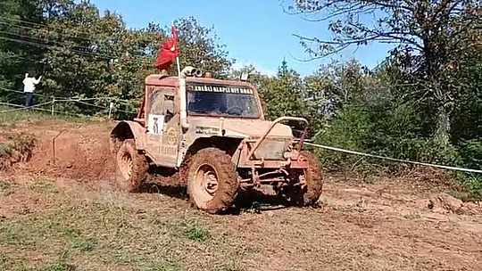 Off-road şenliği nefes kesti