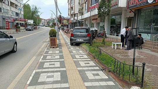 Bulvarda kaza ucuz atlatıldı