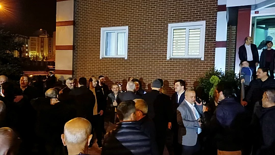 90 kişi dualarla Kutsal yolculuğa çıktı