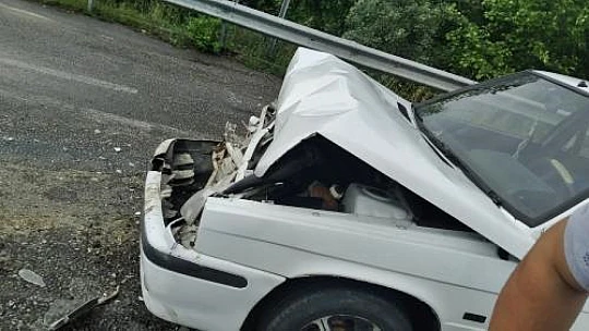 Akçamescit kavşağında zincirleme kaza