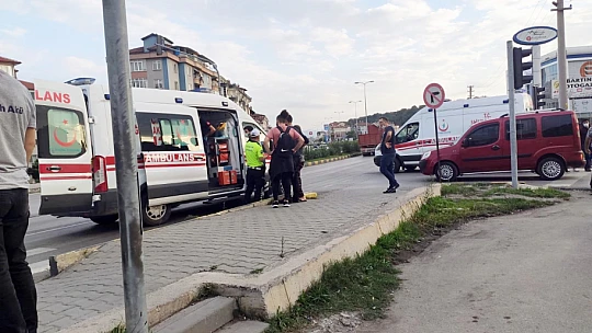 Küçük Çocuğa Araba Çarptı