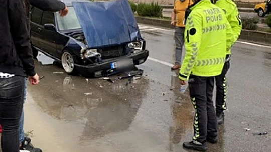 Bartın'da İki tofaş çarpıştı